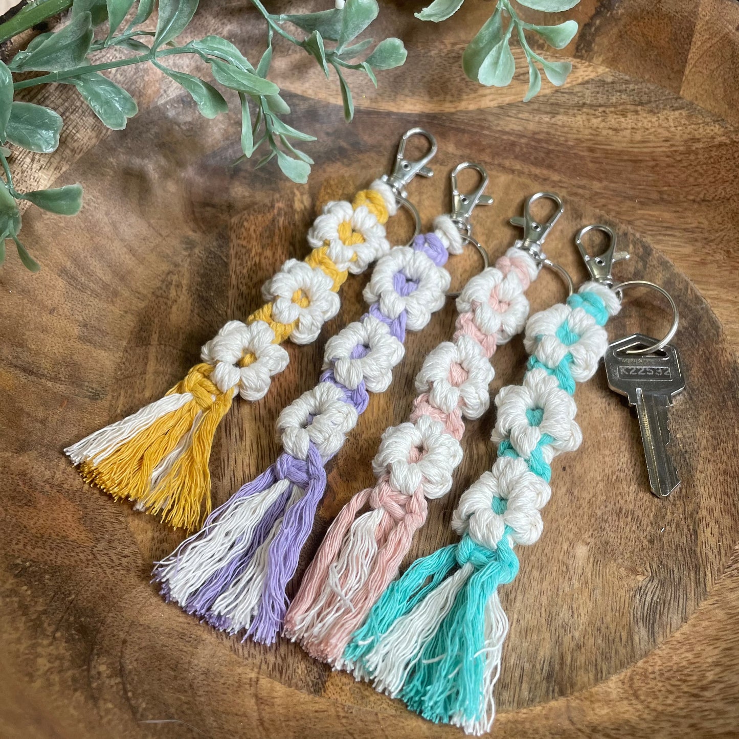 Macrame Daisy Keychain
